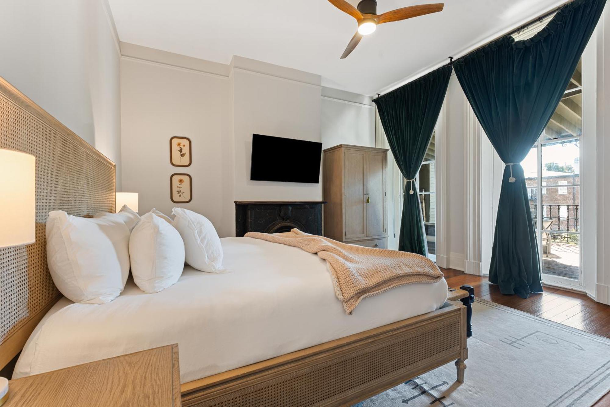 Bellwether House 5*