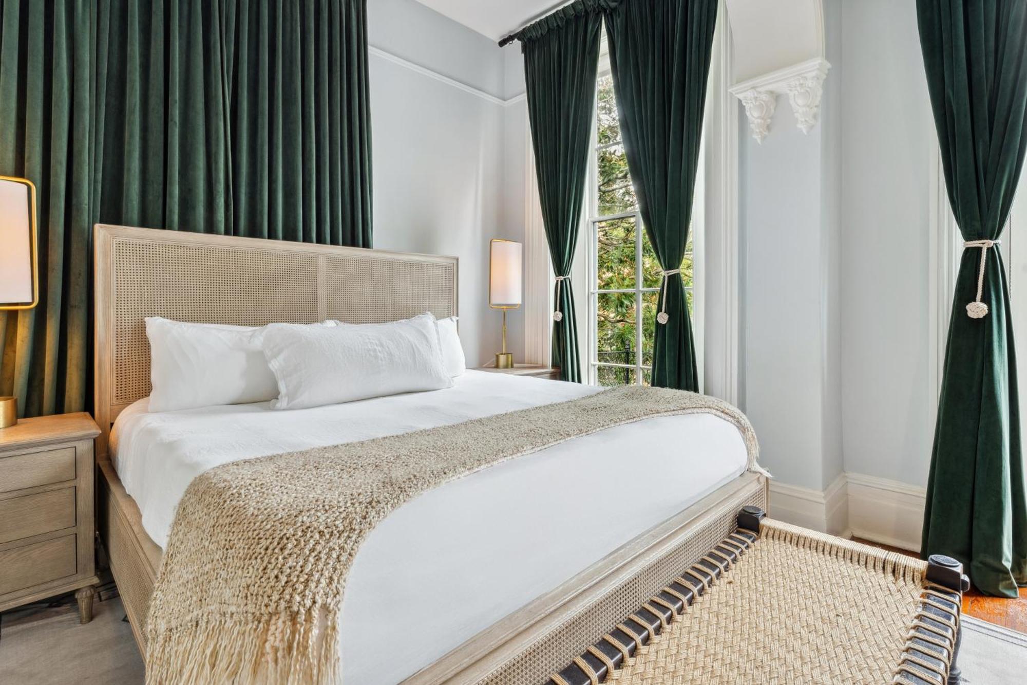Bellwether House Bed & Breakfast